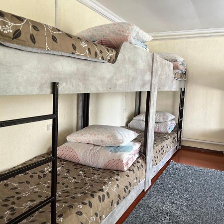 The Nest Hostel Karakoł Zewnętrze zdjęcie